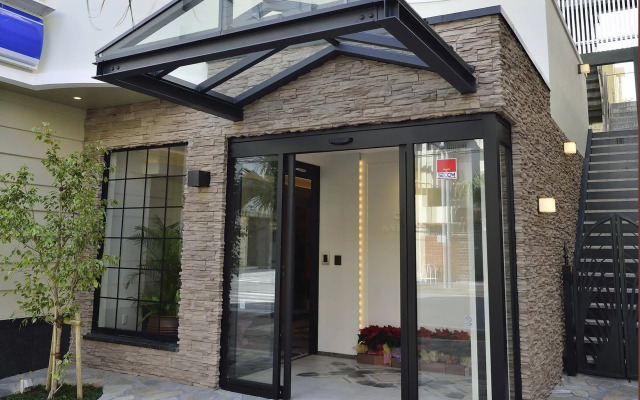 Okinawa Kariyushi LCH Izumizaki Kenchomae