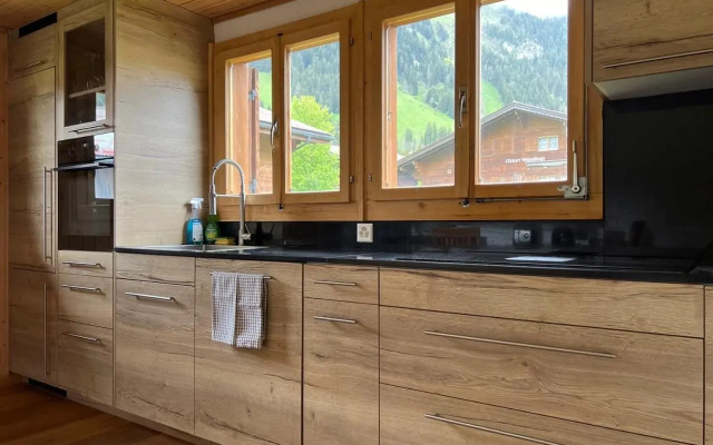 Cozy Apartment With Stunning View