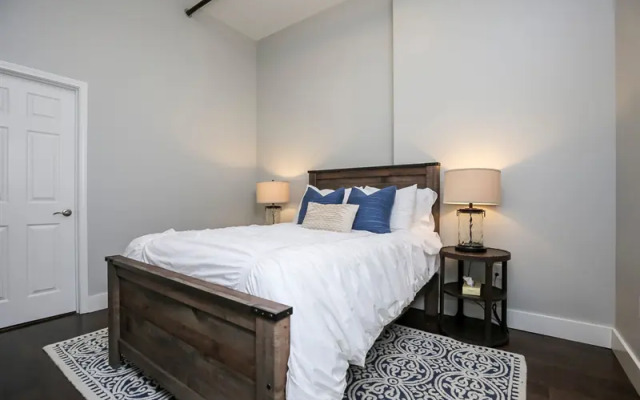 Printers Alley by YouRent