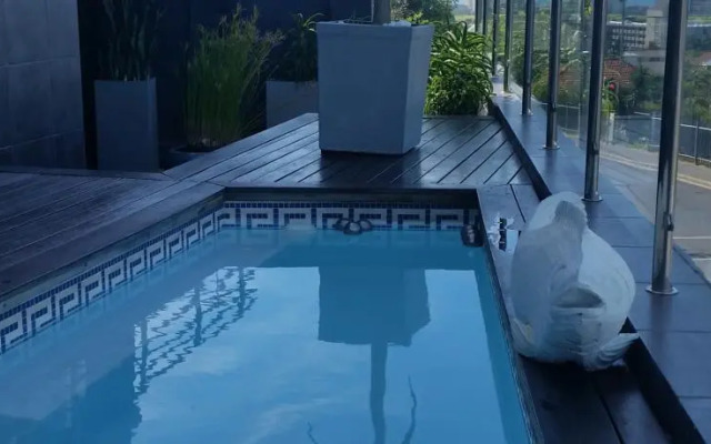 One on One High Level Road