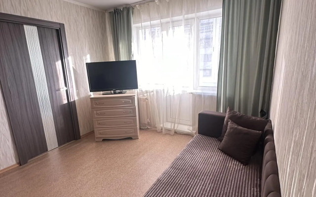 Апартаменты ДеньНочь в 1-ом микрорайоне д. 30