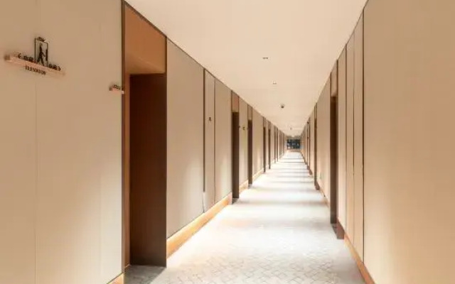 JI Hotel (Jiangmen East Station Jianghai Wanda Plaza Branch)