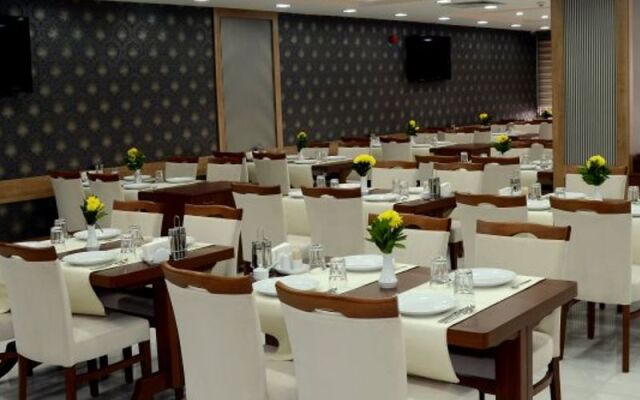 Çınar Park Otel