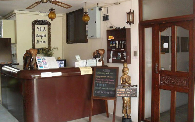 YHA Bangkok Airport - Hostel