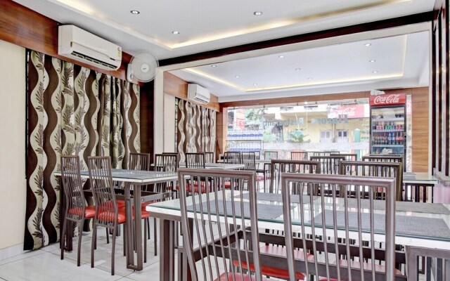 OYO 9507 Hotel Sathi Residency