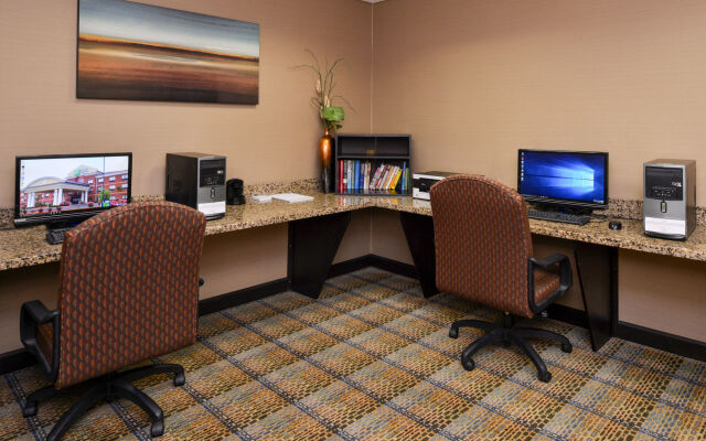 Holiday Inn Express & Suites Bridgeport by IHG