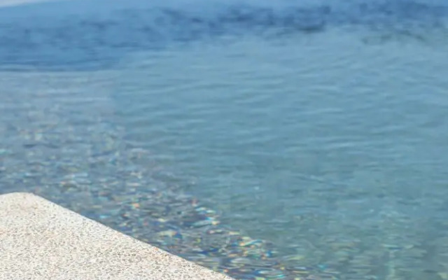 Sea & Stone Residence