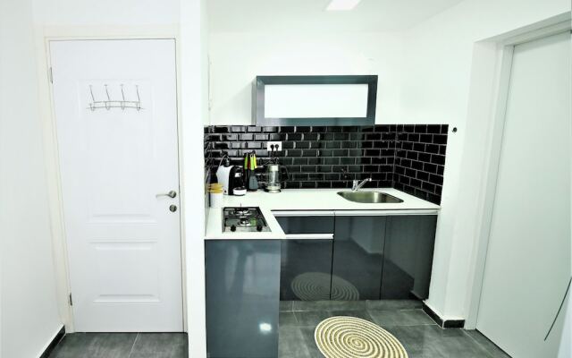 YalaRent Designed 1BR Apartments - Families only