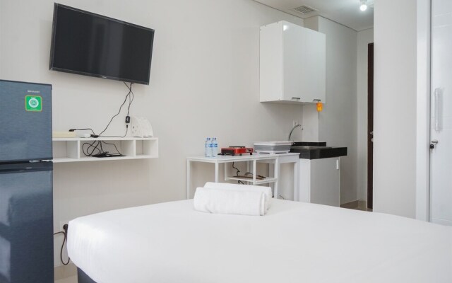 Homey And Simply Studio At Transpark Bintaro Apartment