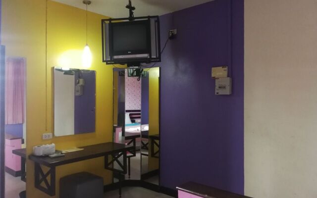 Lopburi Garden Resort