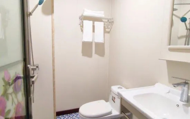 Panzhihua Fenghui Hotel