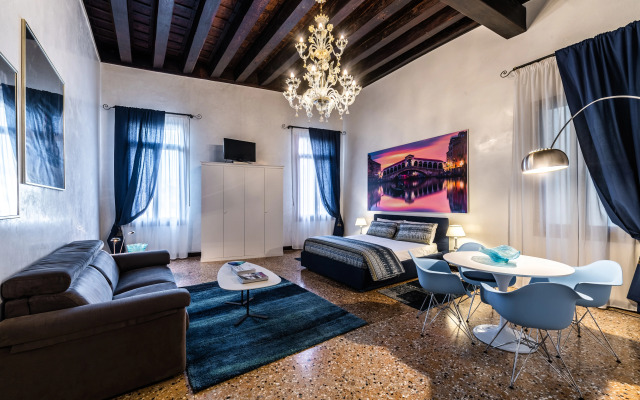 Ca' Sant'Angelo apartments