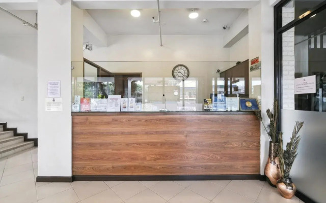 Governor Forbes Inn - Manila City Center