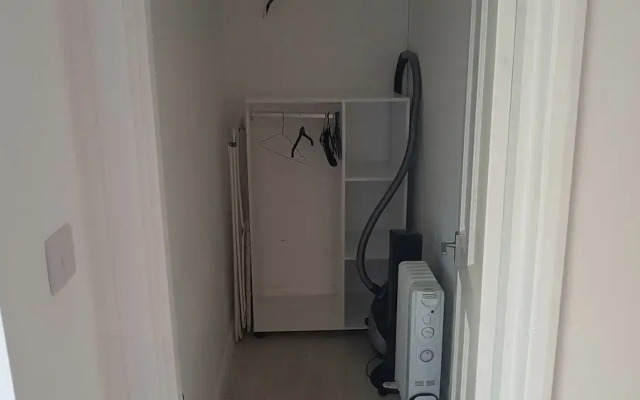 Cozy Studio in Dagenham, London