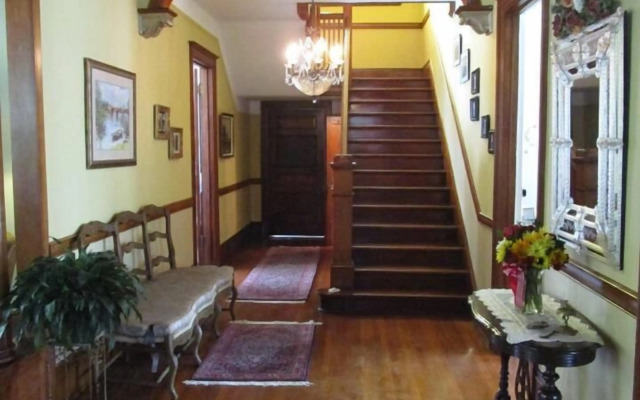 The Old Victorian Inn