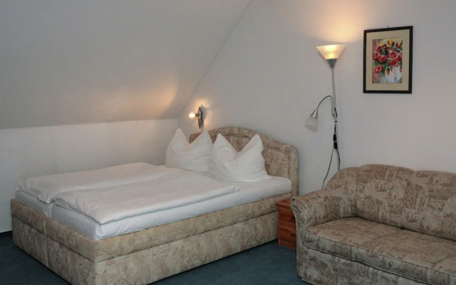 Spacious Apartment in Dierhagen Strand with Balcony