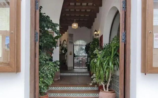 Hotel Restaurante Blanco y Verde