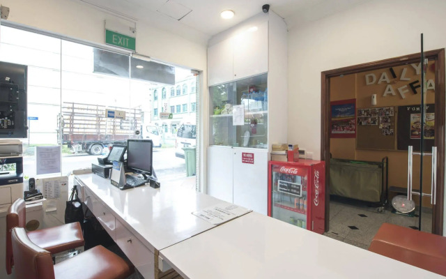 Snooze Inn Dickson Road - Hostel