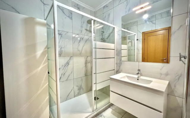 Vilamoura Prestige 2 With Pool by Homing