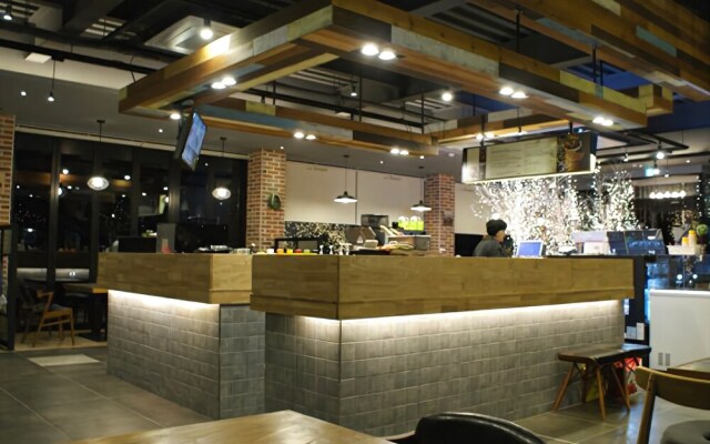 Miryang Starlight Town Pension