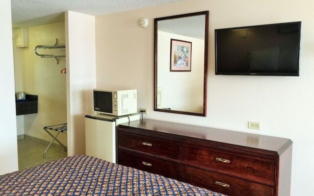 Tollway Inn of Beloit