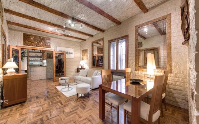 Fontana di Trevi Charming Apartment CIR 15280