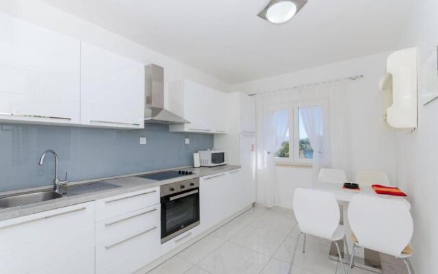 Lucija - Apartment With Pool - A1