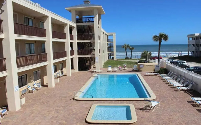 Coastal Waters Inn