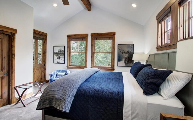 Coopers Collection 16 - Main Street Escape