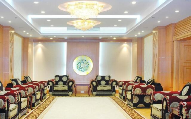 Binhu Hotel