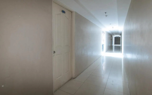 RedDoorz Plus @ Buendia Ave Makati