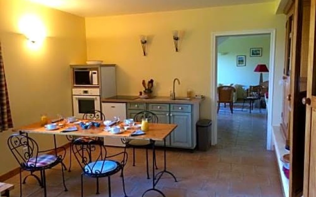 Chambre d'Hôtes Les Junchas