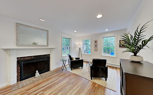 76overrd 3 Bedroom Home