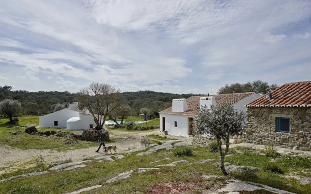 Casas Caiadas Boutique Home