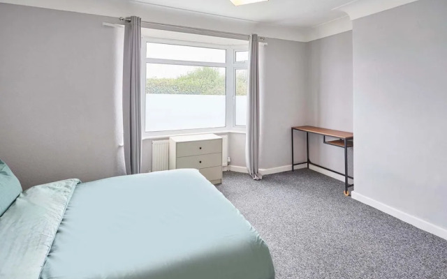 Host Stay Oldbury Road