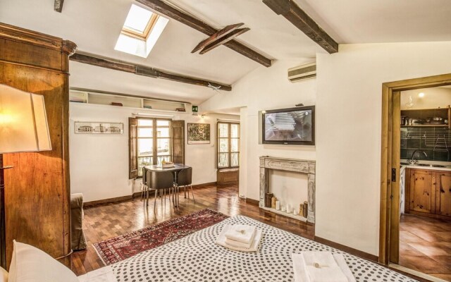 HomeHouse Garofano - Rione Monti - Colosseum