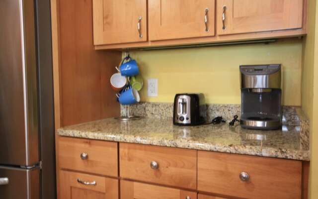 LongBranch #116 - 2 Br Condo