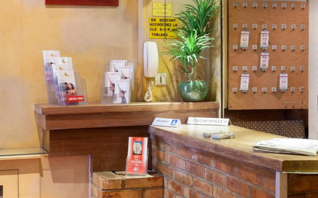 Hôtel de la Place des Alpes