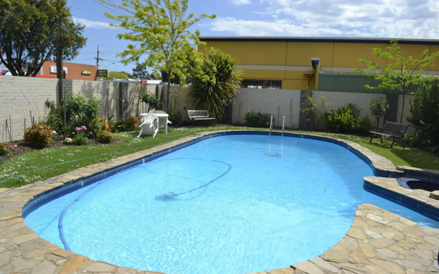 Colac Mid City Motor Inn