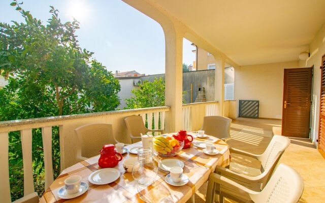 Apartments Grakalic great location