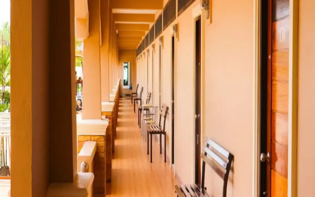 Capital O 75521 Sang Siri Apartment