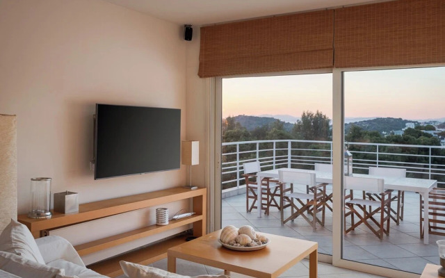 Vouliagmeni Exclusive Residence
