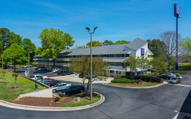 Motel 6 Tucker, GA - Atlanta Northeast