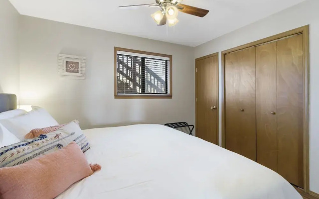 Summer Wind - Private Balcony, Nature Views