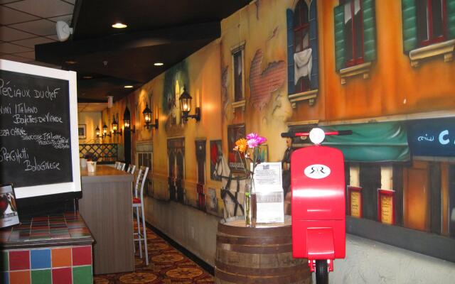 Quality Hotel & Suites Montreal East