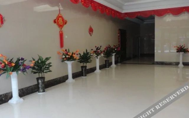 Yaju Chain Hotel Xi'an Nanshaomen Zhongmao Square