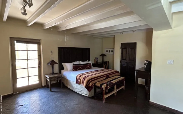 The Inn at Vanessie