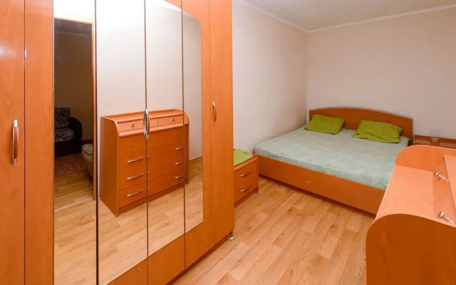 Apartment on Lenin sq. 4