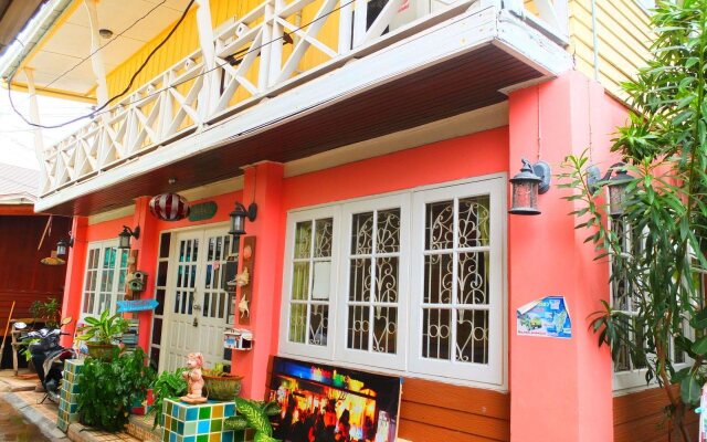 Baan Romruen Homestay