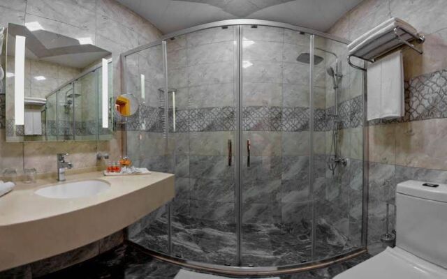 Metro City Hotel